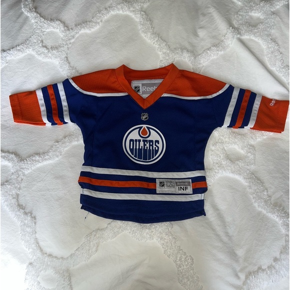 Oilers Jersey - Infant (size 12-24 months) - Picture 3 of 6